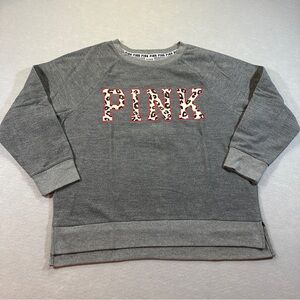 Victoria’s Secret PINK Pullover Sweatshirt M Gray Leopard Logo‎ Red Outline Cozy